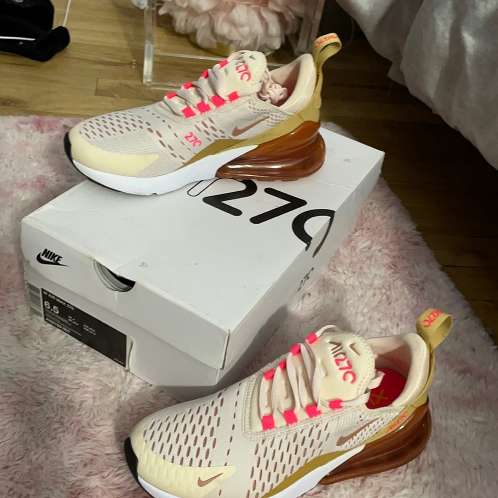 Nike air max 270